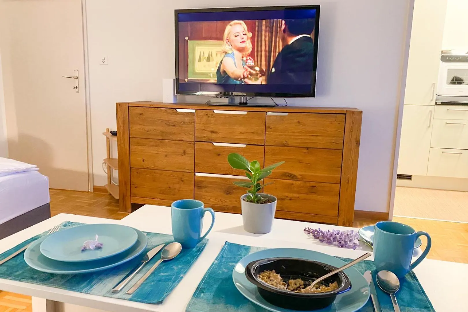 Special Blue Tiger Apartment Basel, Messe Kleinbasel 10-Star
